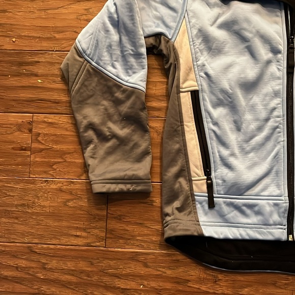 Ice Blue Winter Wear Ladies Small Winter Jacket - Picture 4 of 8